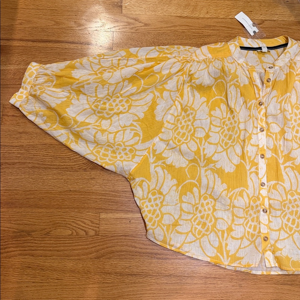 The Sydney Batwing Blouse by Pilcro Floral Yellow and White Women's Top M - Picture 12 of 13